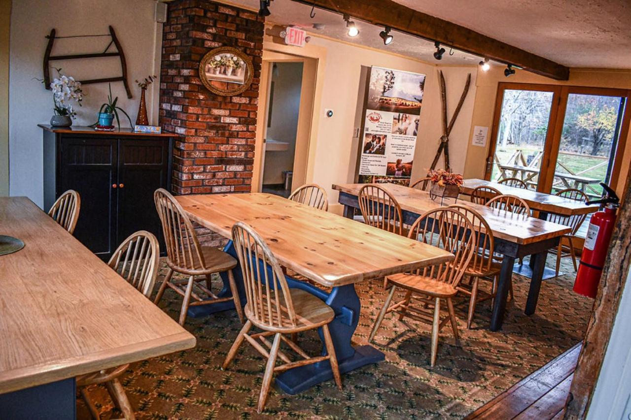 Brook Road Inn Goshen Luaran gambar